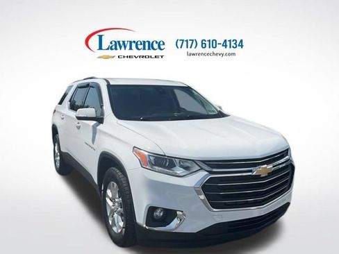 Used 2021 Chevrolet Traverse LT AWD/4WD image 1