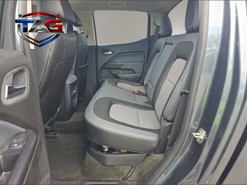 Used 2015 Chevrolet Colorado Z71 AWD/4WD image 8