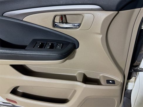 Used 2019 Honda Ridgeline RTL-T image 16