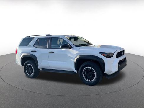 Used 2025 Toyota 4Runner TRD Off-Road image 2