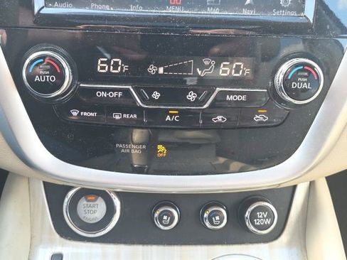 Used 2015 Nissan Murano Platinum w/ Platinum Technology Package AWD/4WD image 33