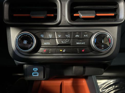 Used 2024 Ford Maverick XLT w/ XLT Luxury Package image 19