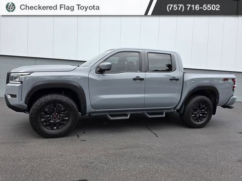 Used 2023 Nissan Frontier PRO-4X w/ Pro Convenience Package AWD/4WD image 2