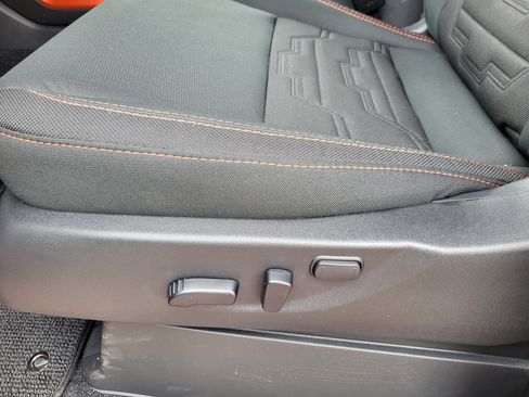 New 2026 Nissan Frontier PRO-4X w/ Tow Package image 8