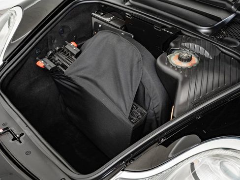 Used 2001 Porsche 911 Carrera RWD image 20
