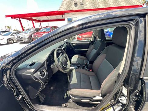 Used 2019 Toyota Corolla LE FWD image 9