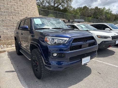 Used 2023 Toyota 4Runner TRD Sport w/ Technology Package image 2