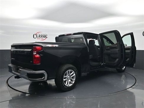 Used 2023 Chevrolet Silverado 1500 LT image 34