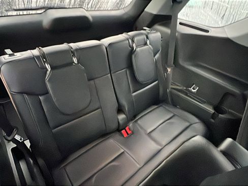 Used 2023 Ford Explorer Limited w/ Equipment Group 301A image 22