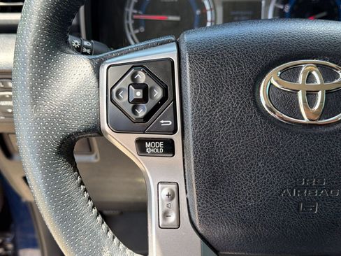 Used 2016 Toyota 4Runner Limited RWD image 17