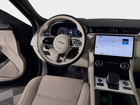 New 2026 Jaguar F-PACE R-Dynamic S image 25