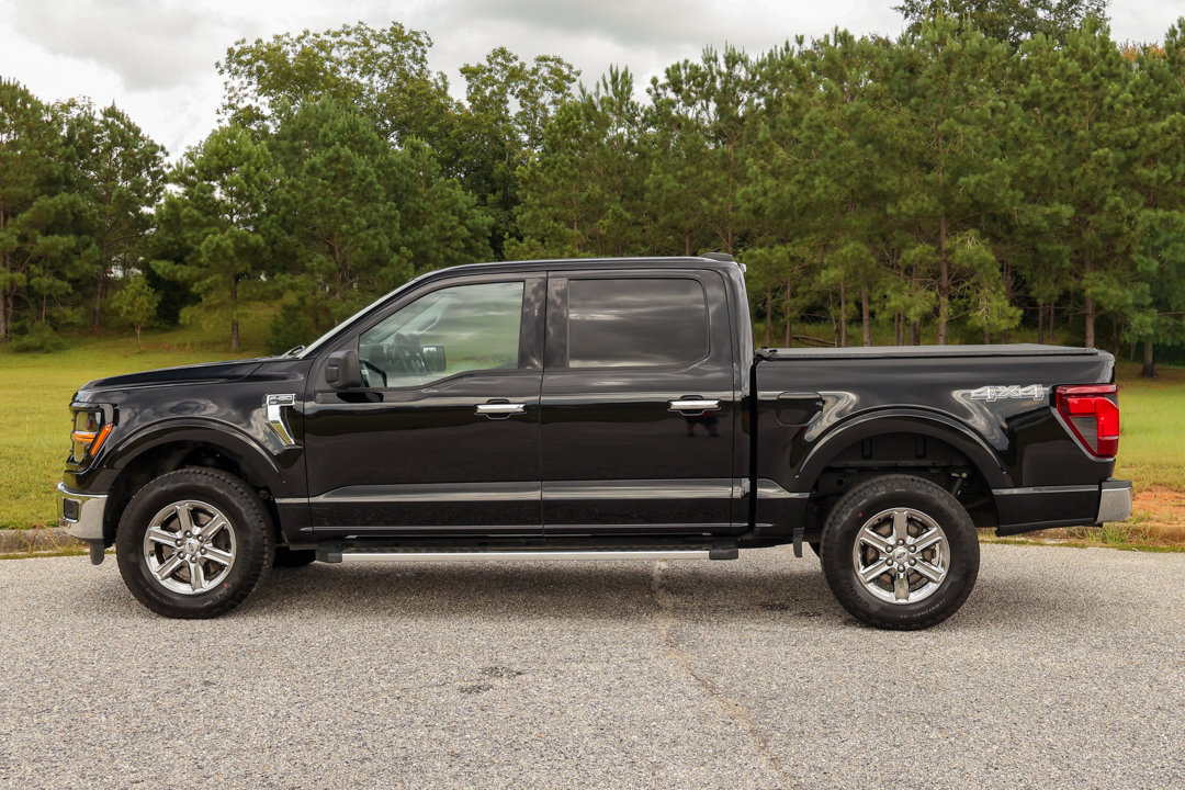 Used 2025 Ford F150 XLT w/ Equipment Group 301A Standard AWD/4WD image 8