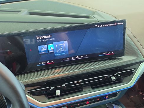Used 2024 BMW XM AWD/4WD image 21