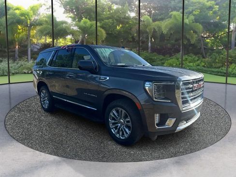 Used 2021 GMC Yukon SLT RWD image 3