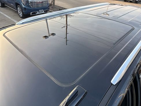 Certified 2023 GMC Yukon XL Denali w/ Denali Reserve Package image 10