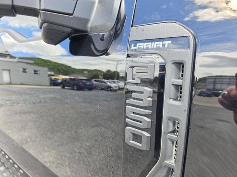 Used 2024 Ford F350 Lariat w/ Lariat Ultimate Package AWD/4WD image 12