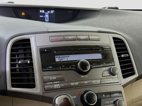 Used 2009 Toyota Venza image 15
