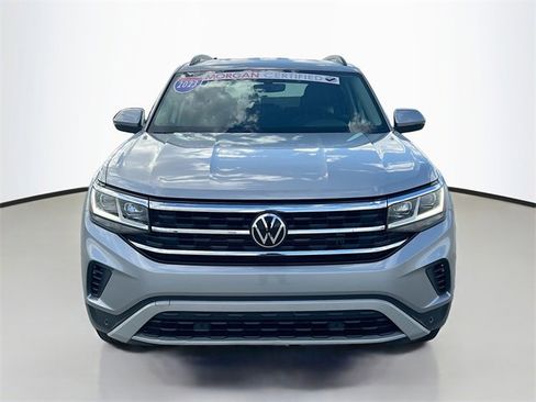 Used 2023 Volkswagen Atlas SE image 2