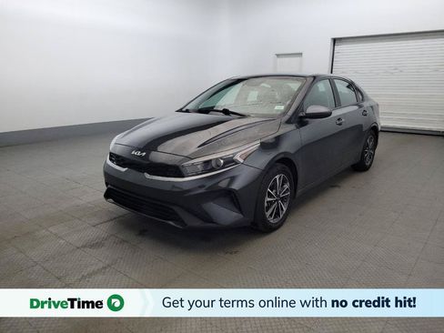 Used 2023 Kia Forte LXS FWD image 1