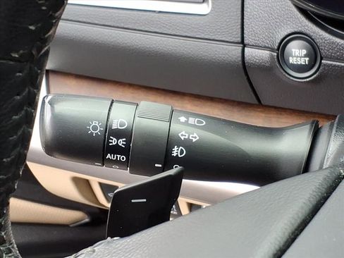 Used 2016 Subaru Outback 2.5i Limited image 21