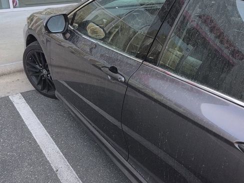 Used 2023 Toyota Camry XSE image 10