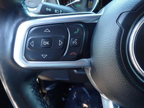 Used 2021 Jeep Wrangler Unlimited Rubicon 4xe w/ Cold Weather Group AWD/4WD image 13