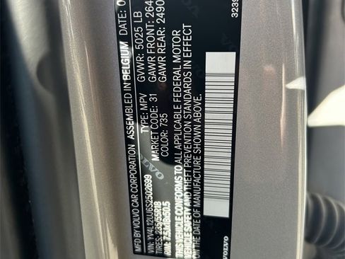 Used 2025 Volvo XC40 B5 Core w/ Protection Package Premier image 10