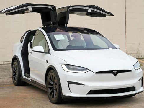 Used 2022 Tesla Model X AWD/4WD image 58