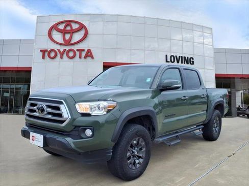 Certified 2021 Toyota Tacoma SR5 image 1