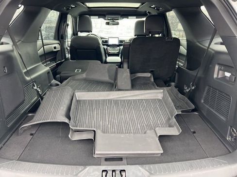 Certified 2023 Ford Explorer ST-Line w/ Class IV Trailer Tow Package AWD/4WD image 25