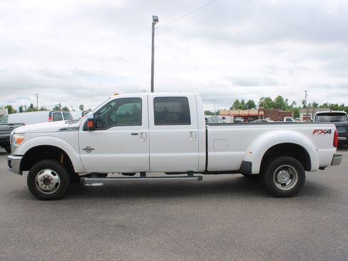 Used 2015 Ford F350 Lariat w/ Lariat Ultimate Package AWD/4WD image 6