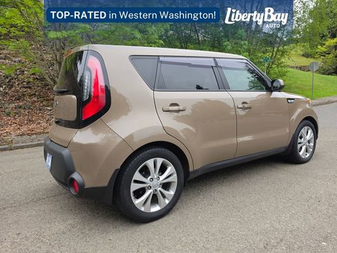 Used 2015 Kia Soul + w/ Primo Package FWD image 5