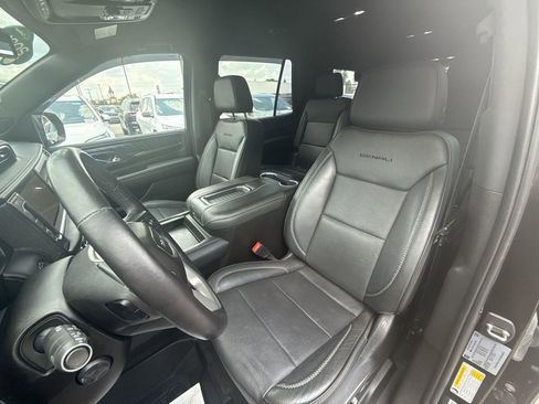 Certified 2021 GMC Yukon Denali image 25