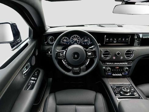 Used 2022 Rolls-Royce Ghost AWD/4WD image 23