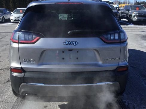 Used 2019 Jeep Cherokee Limited image 4