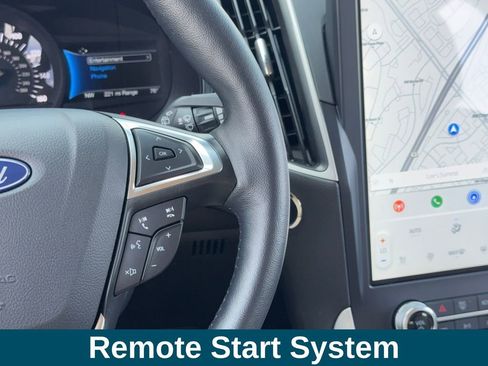 Used 2024 Ford Edge SEL w/ Convenience Package image 12