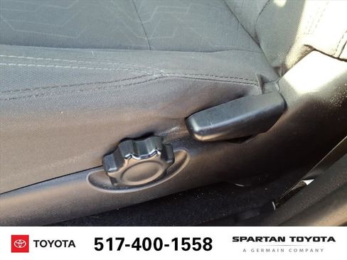 Used 2019 Toyota Tacoma TRD Off-Road image 15