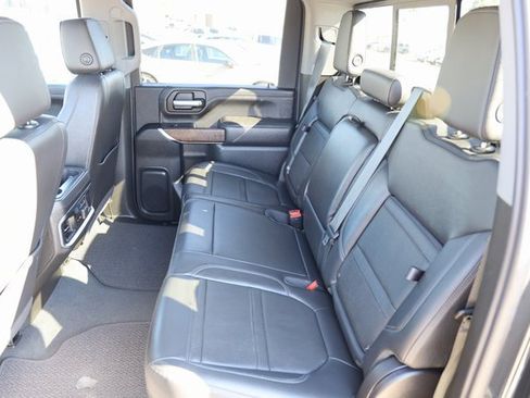 Used 2021 GMC Sierra 2500 Denali w/ Denali Ultimate Package image 10