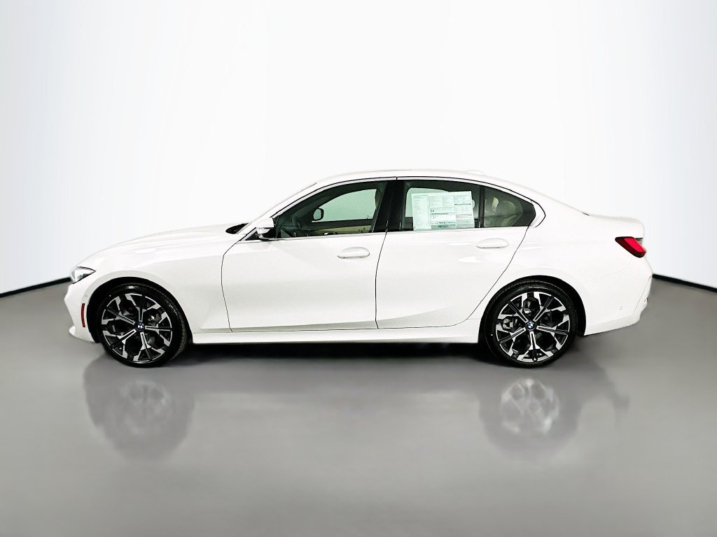 Used 2026 BMW 330i Sedan w/ Premium Package RWD image 8