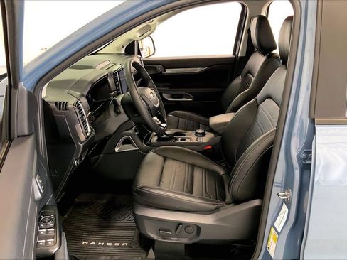 Used 2025 Ford Ranger Lariat w/ FX4 Off-Road Package AWD/4WD image 18