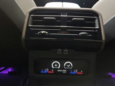 Used 2026 BMW i5 eDrive40 AWD/4WD image 72