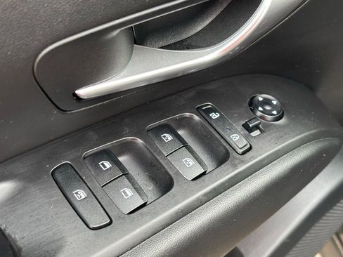 Used 2022 Hyundai Tucson SEL image 28