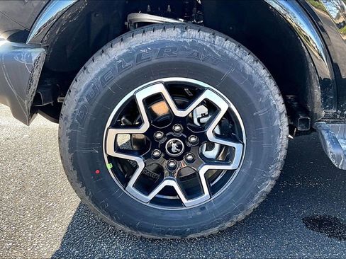 New 2026 Ford Bronco Outer Banks image 12