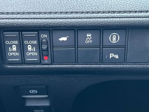 Used 2023 Honda Odyssey Elite image 41