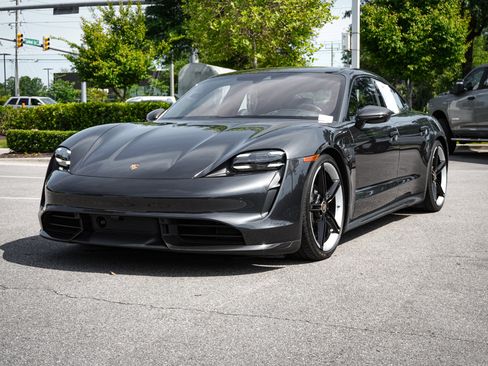Used 2022 Porsche Taycan Turbo S AWD/4WD image 5