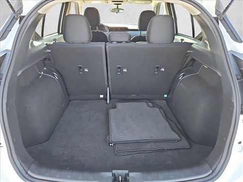 Certified 2023 Nissan Kicks SV image 6