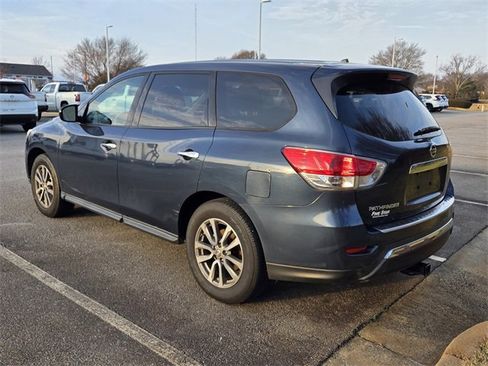Used 2014 Nissan Pathfinder S image 8