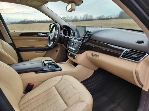 Used 2017 Mercedes-Benz GLE 350 image 8