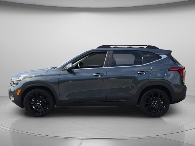 Used 2024 Kia Seltos X-Line AWD/4WD image 3