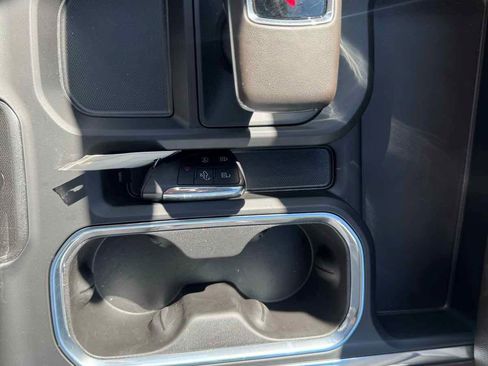 Used 2024 GMC Sierra 1500 SLT w/ SLT Premium Plus Package image 23